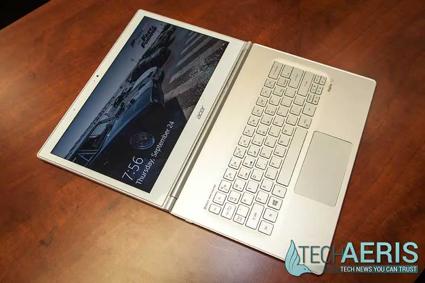 Acer-Aspire-S7-393-Review-009