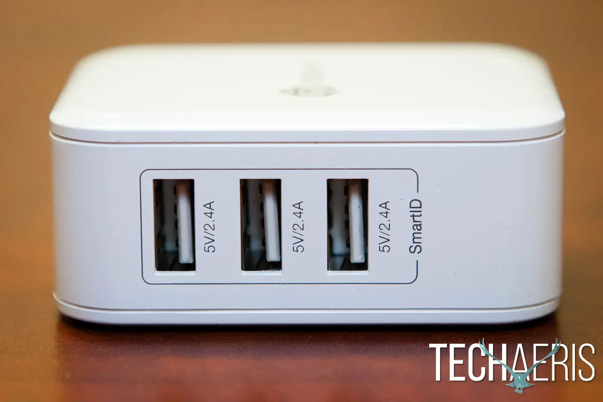 iClever-USB-Charger-Review-008