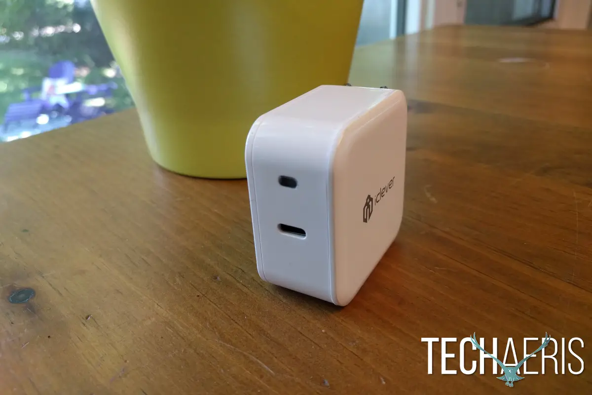 iClever BoostCube USB-C Wall Charger Front