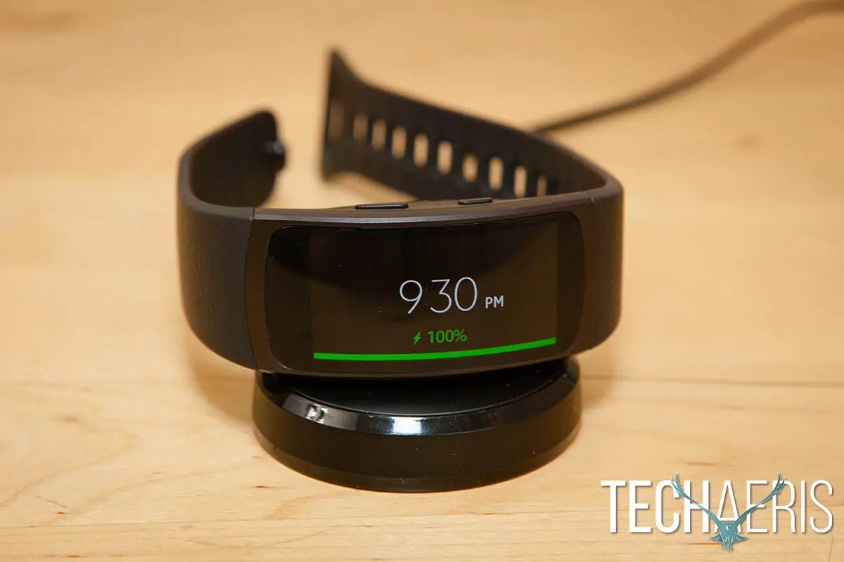 Samsung-Gear-Fit2-review-02