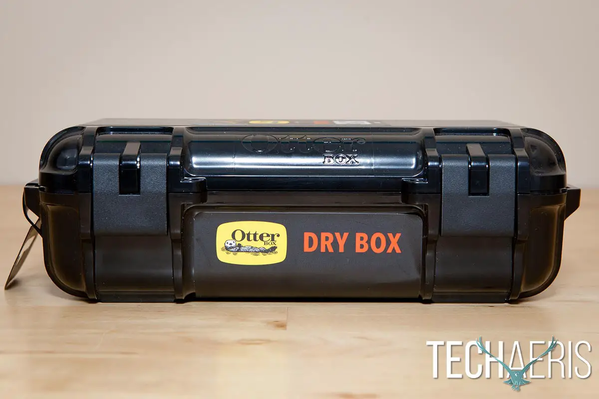 OtterBox-DryBox-3250-review-04