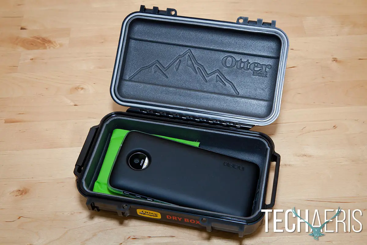 OtterBox-DryBox-3250-review-14