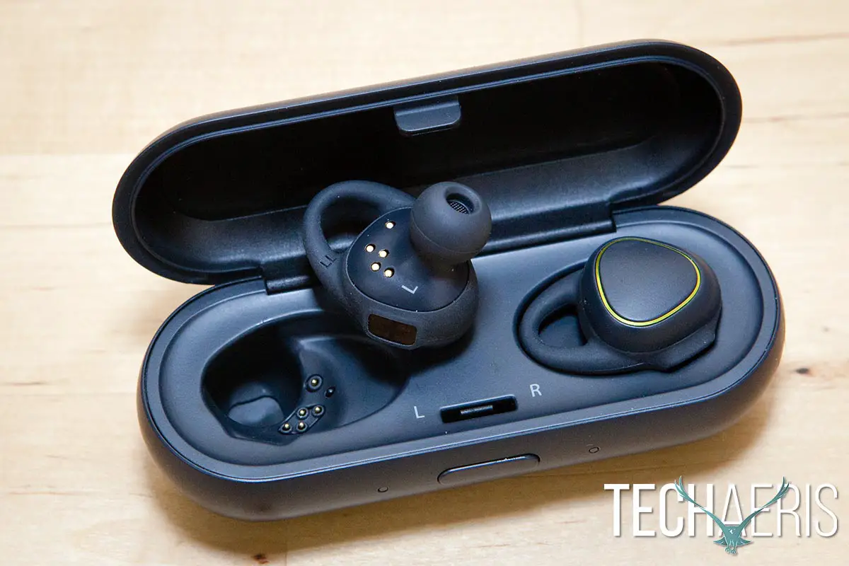 Samsung-Gear-IconX-review-19