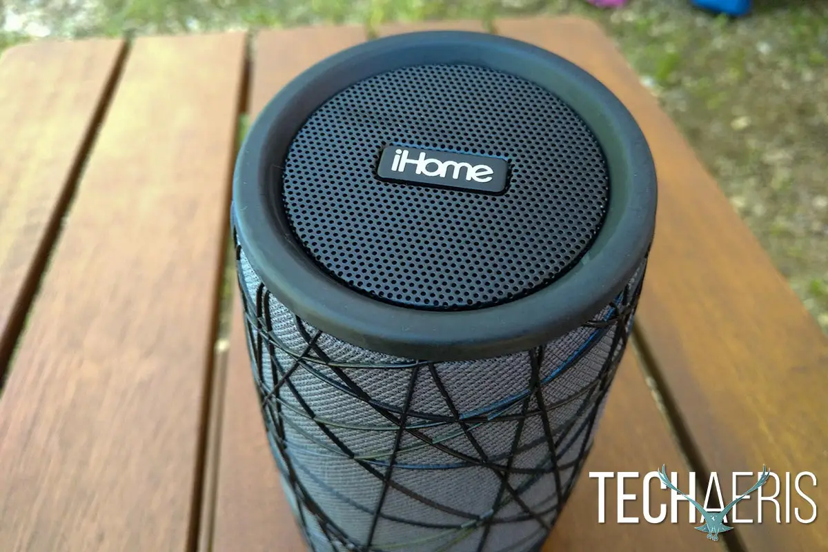 iHome-iBT77-review-03