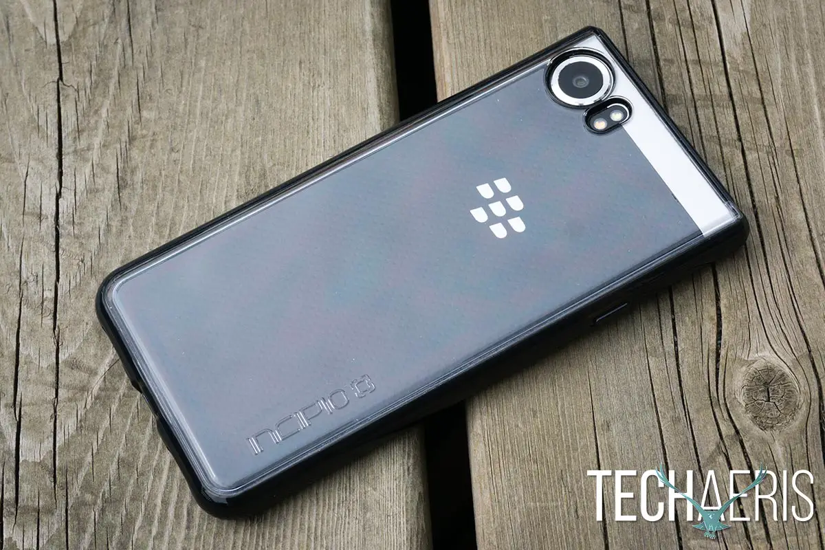 Incipio-Octane-Pure-review-BlackBerry-KEYone-13