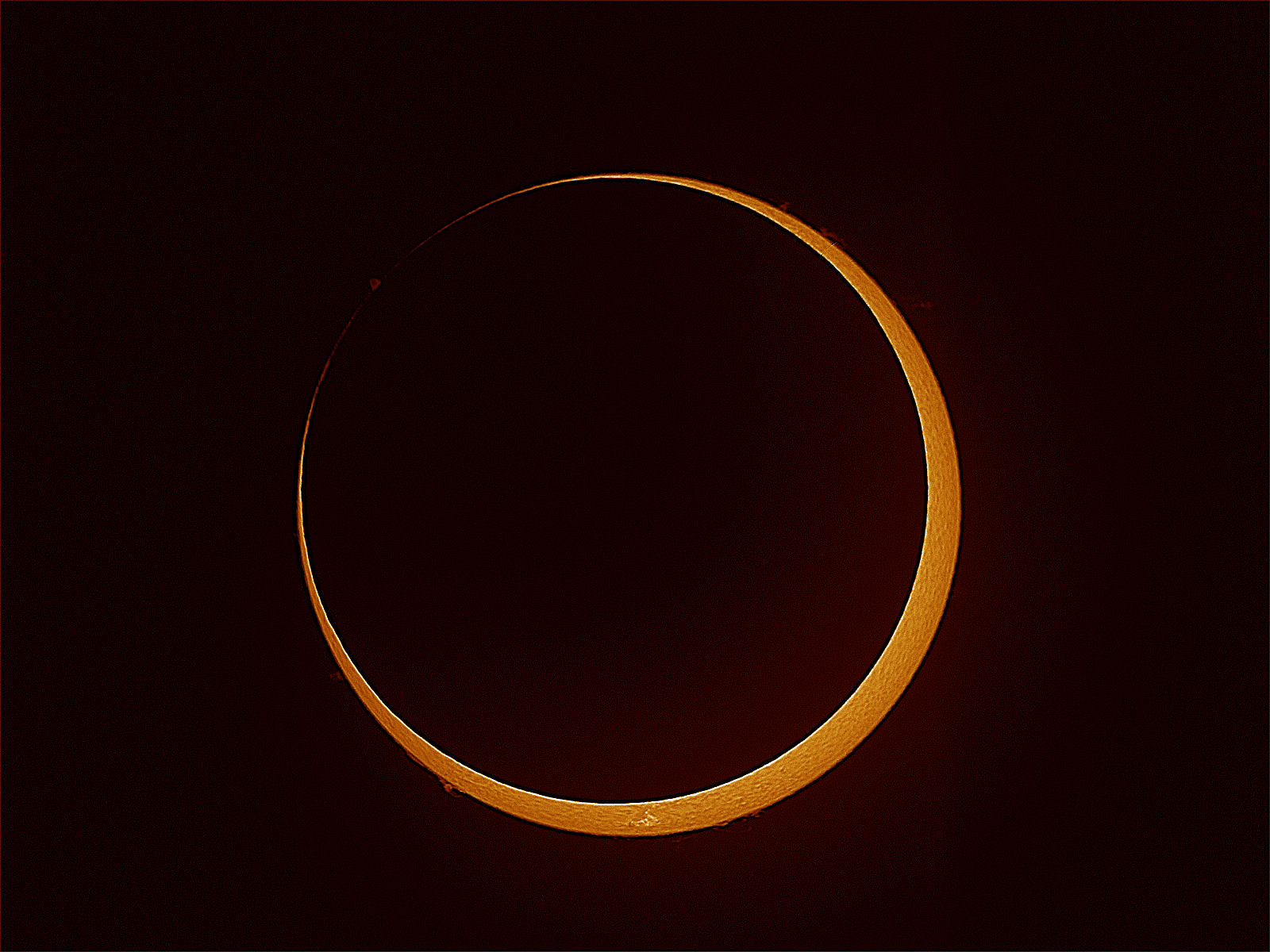 Ring Of Fire Star_Solar_Eclipse_Cape_York_Annular1
