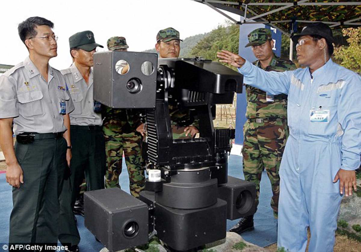 SGR-1-Samsung-Military-Robot