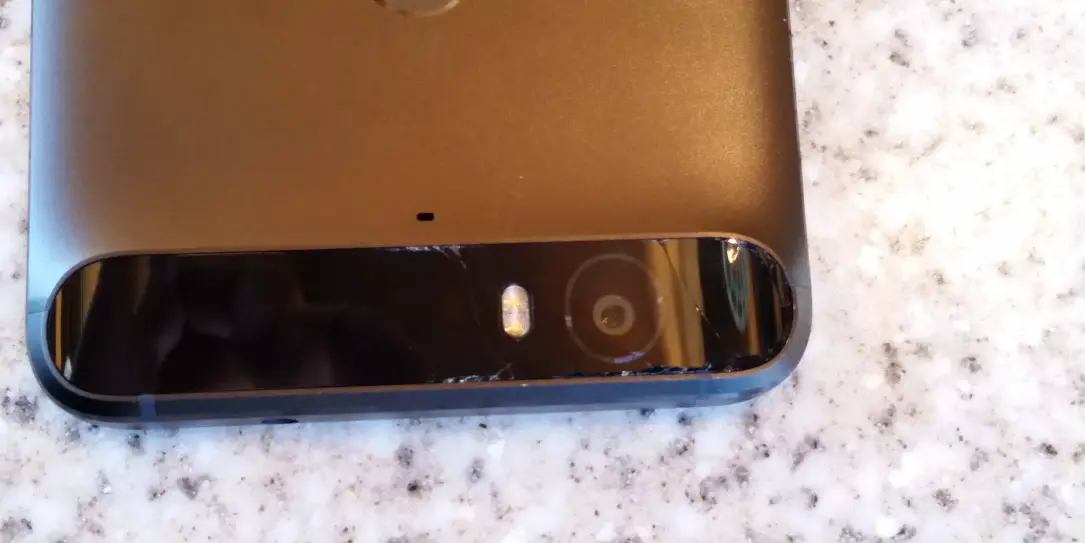 Nexus 6P Back Glass Cracking