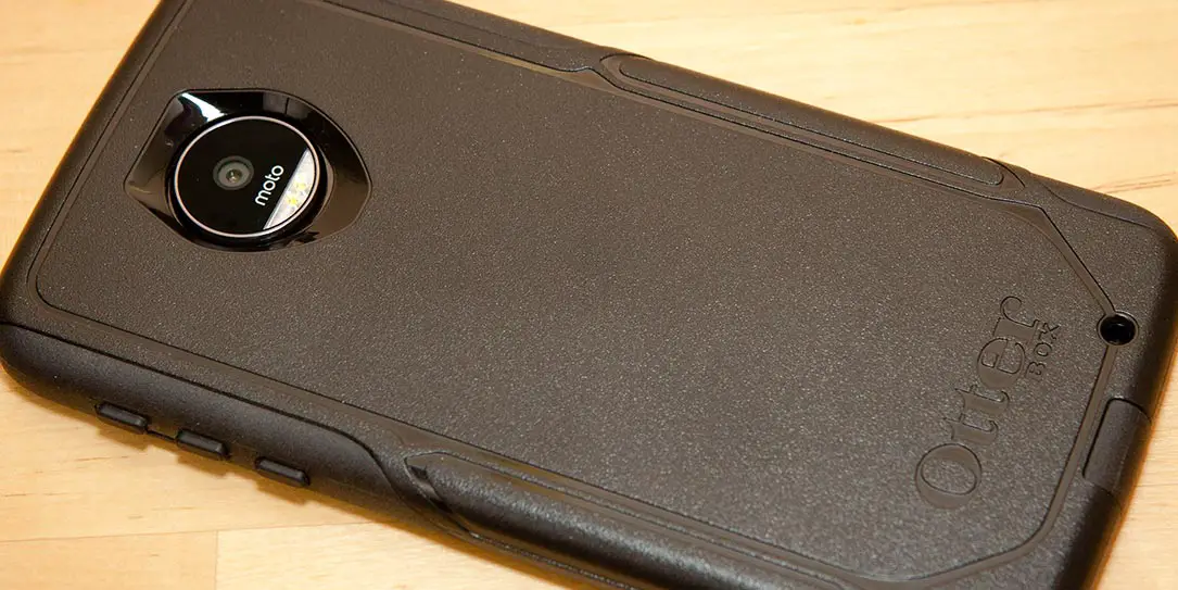 OtterBox Moto Z Commuter Series review Solid protection