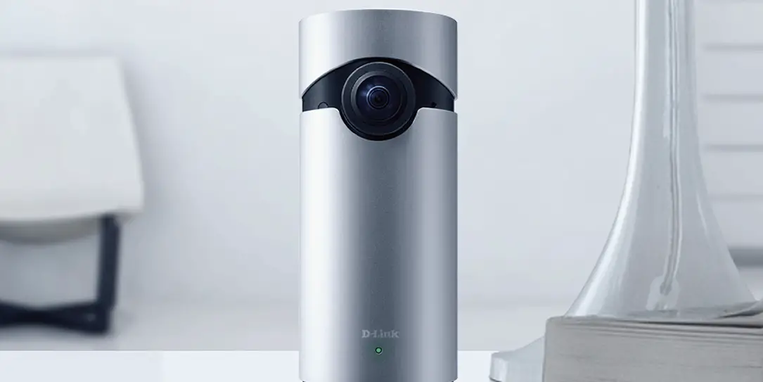 With CES 2017 in full swing, D-Link continues to unveil new tech, this time with its first HomeKit enabled camera.