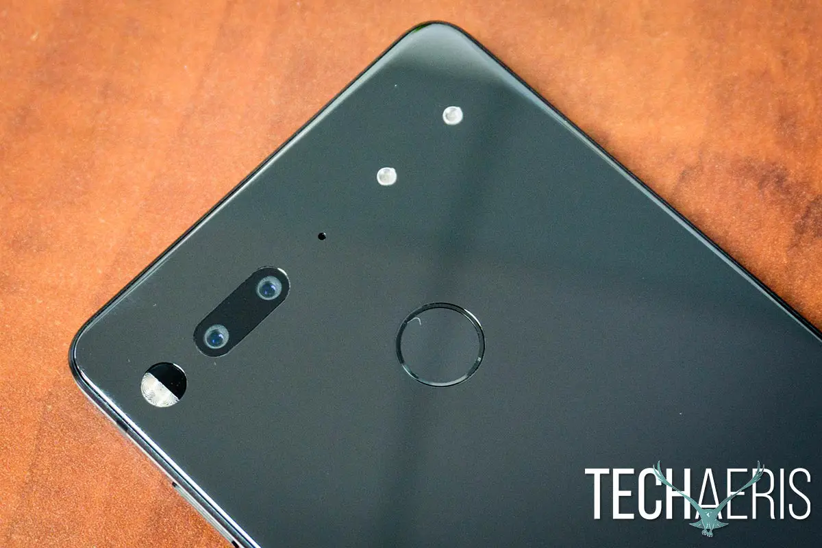 Essential-Phone-review-06