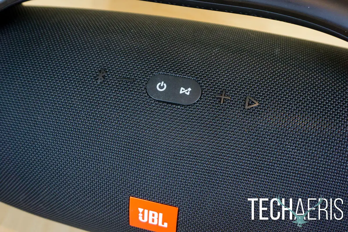 JBL-Boombox-review-03