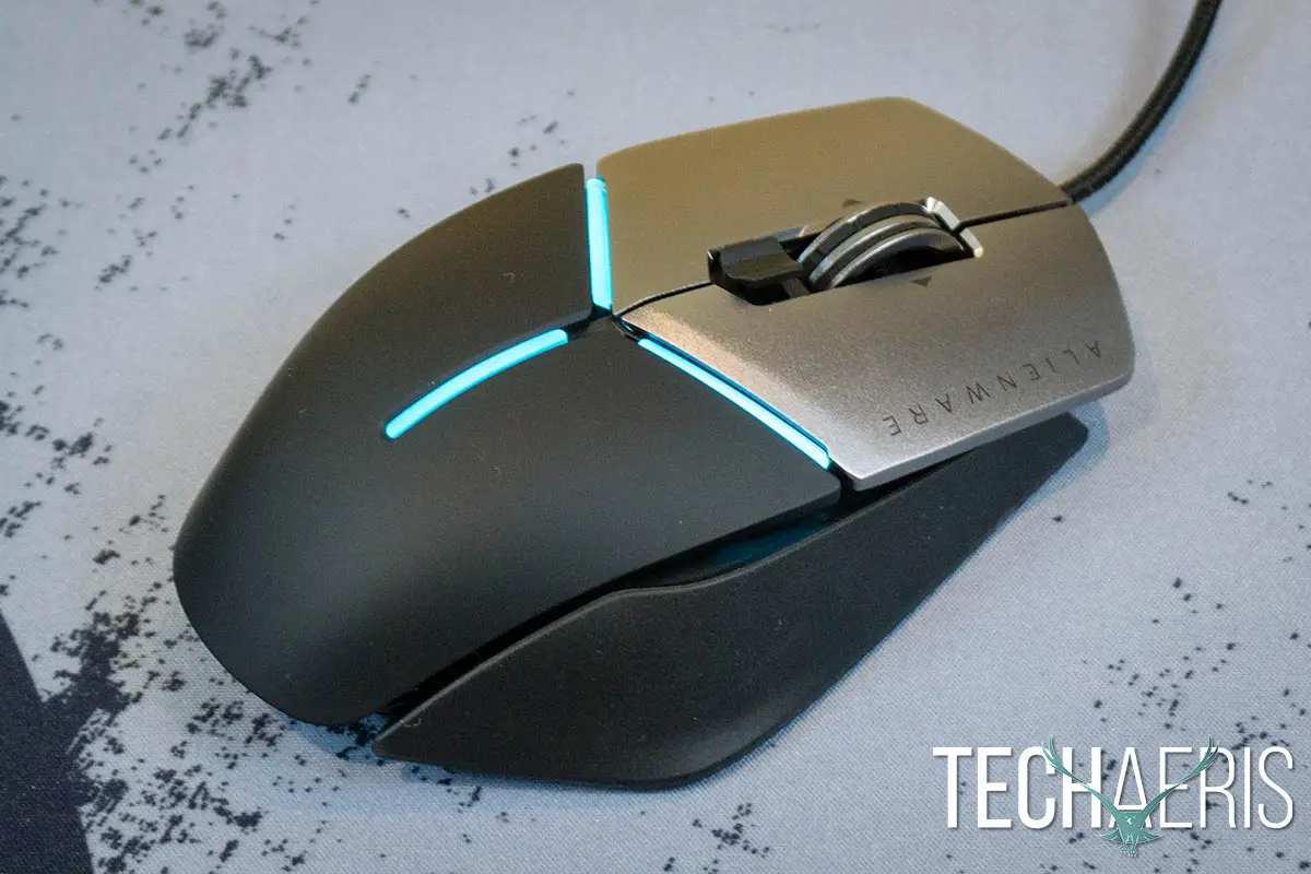 Alienware-Elite-Gaming-Mouse-review-03