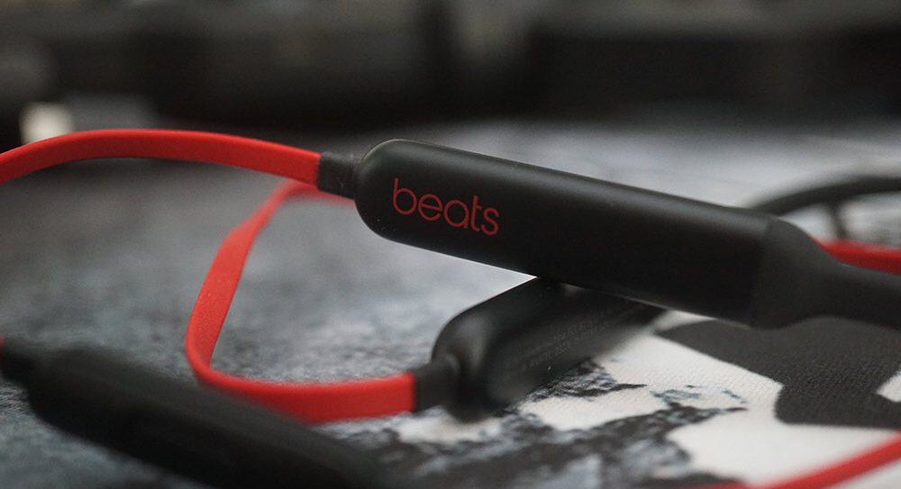 beats x undefeated review
