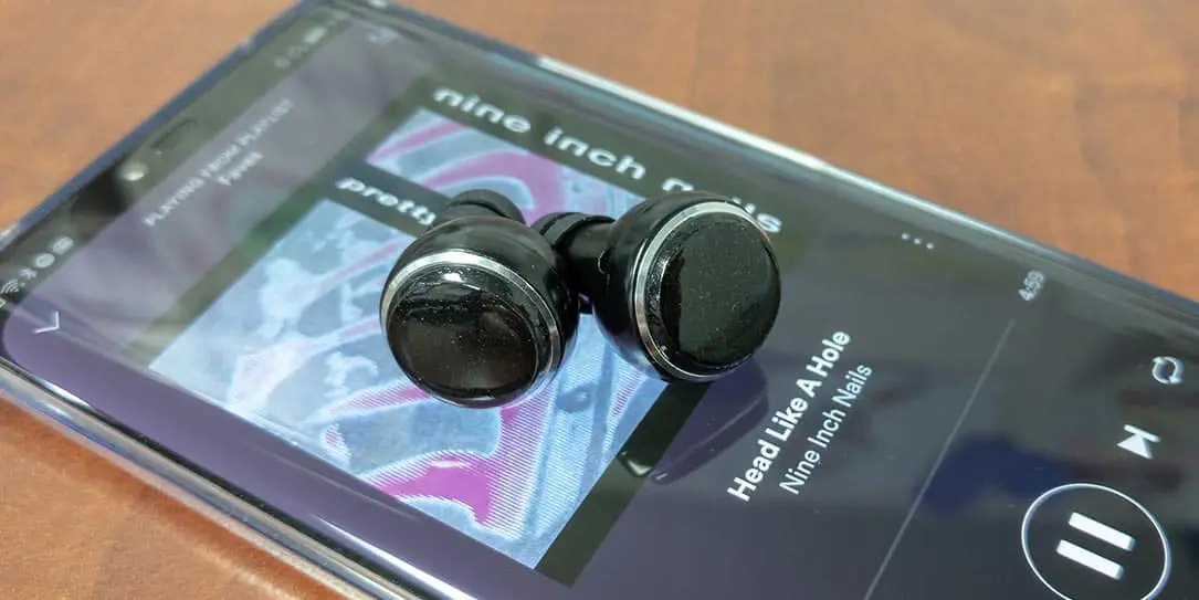 alternatives to Apple AirPods