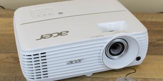 Acer-V6810-review-box