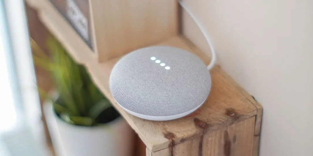 Google Home Mini voice assistant