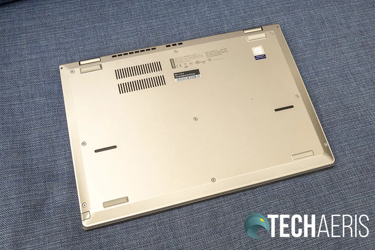 The bottom of the Lenovo ThinkPad L390