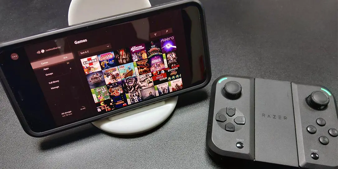 Xbox Console Streaming on a Pixel 4 XL smartphone with Razer Junglecat Bluetooth controller