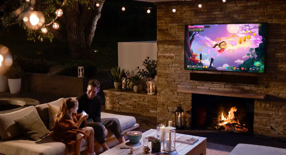 أعلنت سامسونج عن أول جهاز تلفزيون ومكبر صوت خارجي: The Terrace 4