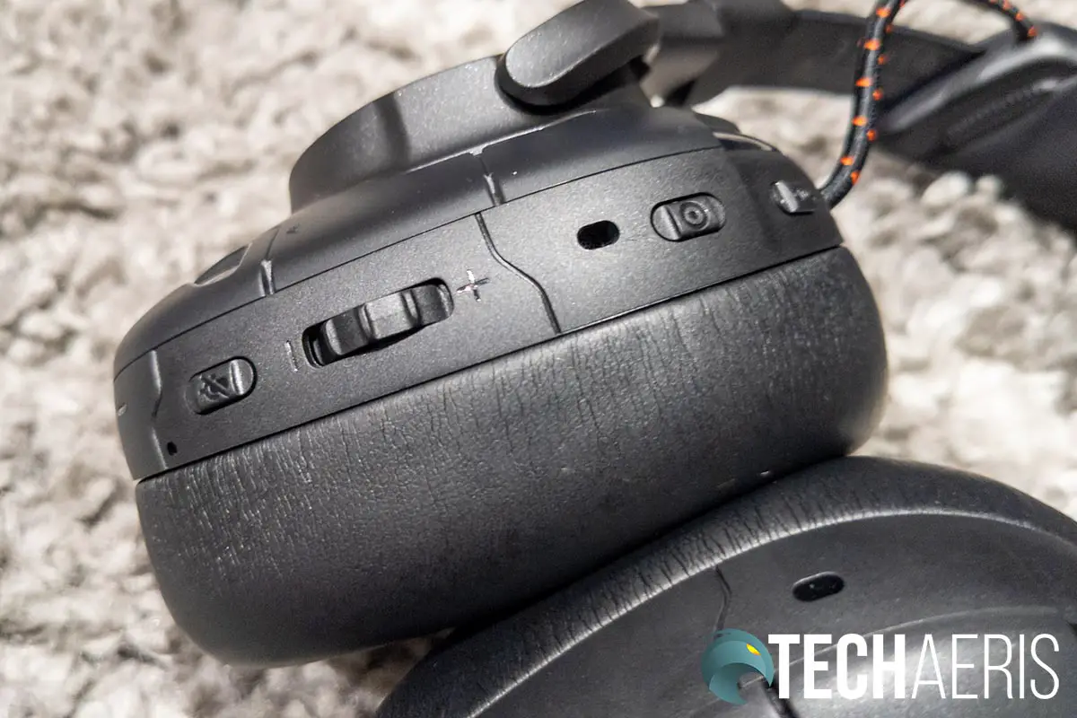 Headset controls are located on the back of the left earcup on the JBL Quantum ONE gaming headset