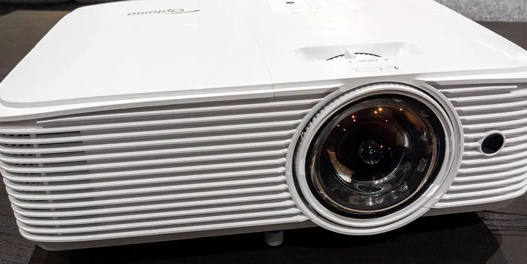 Optoma GT1080HDR short-throw gaming projector