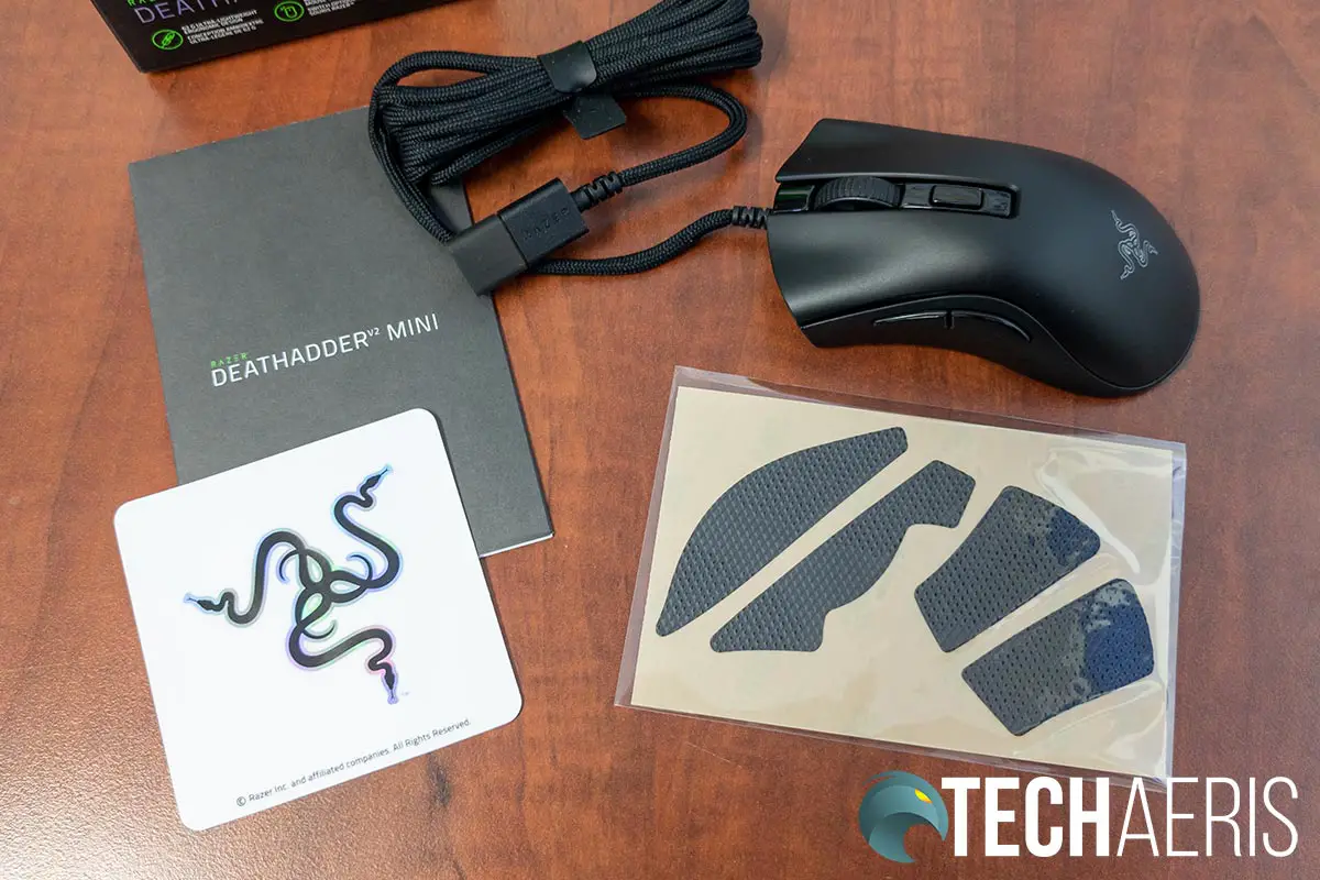 What's included with the Razer DeathAdder V2 Mini gaming mous
