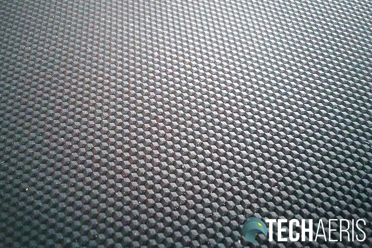 Detail of the underside of the Razer Acari mouse mat