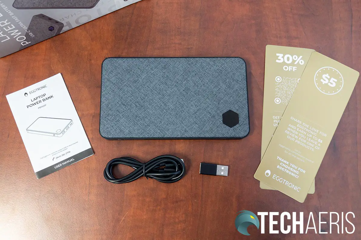 What's included with the Eggtronic Laptop Power Bank