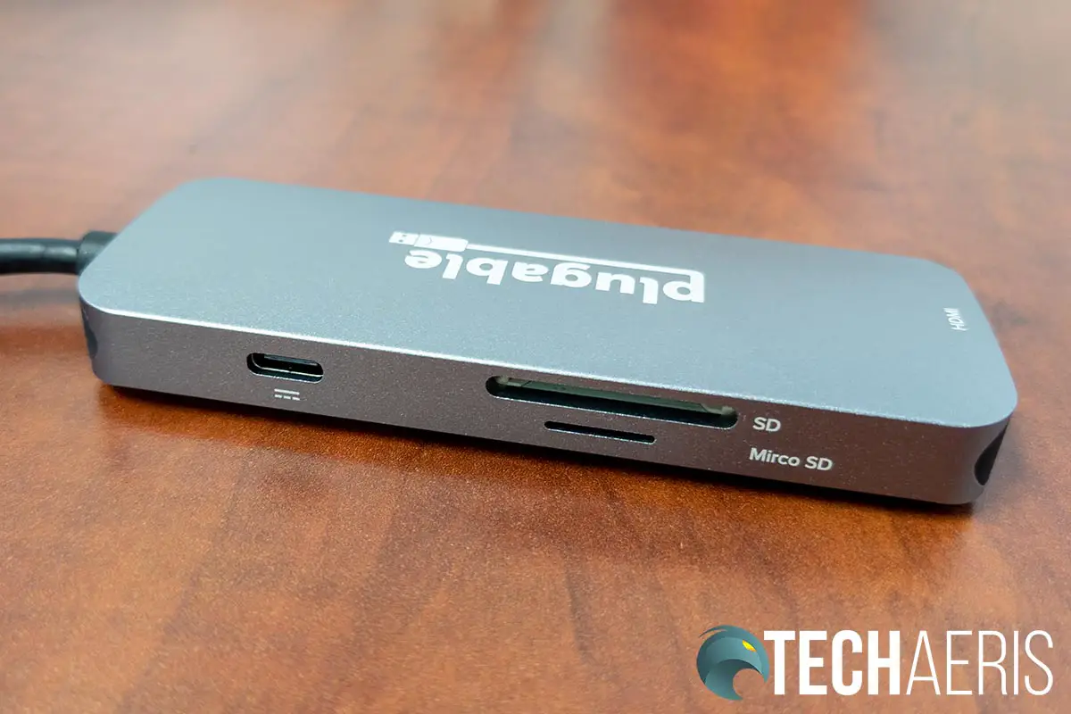 The USB-C power pass through and SD card slots on the Plugable USB-C 7-in-1 Hub