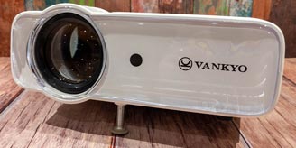 The Vankyo Leisure 430 projector
