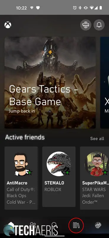 Xbox App screenshot showing library button highlighted