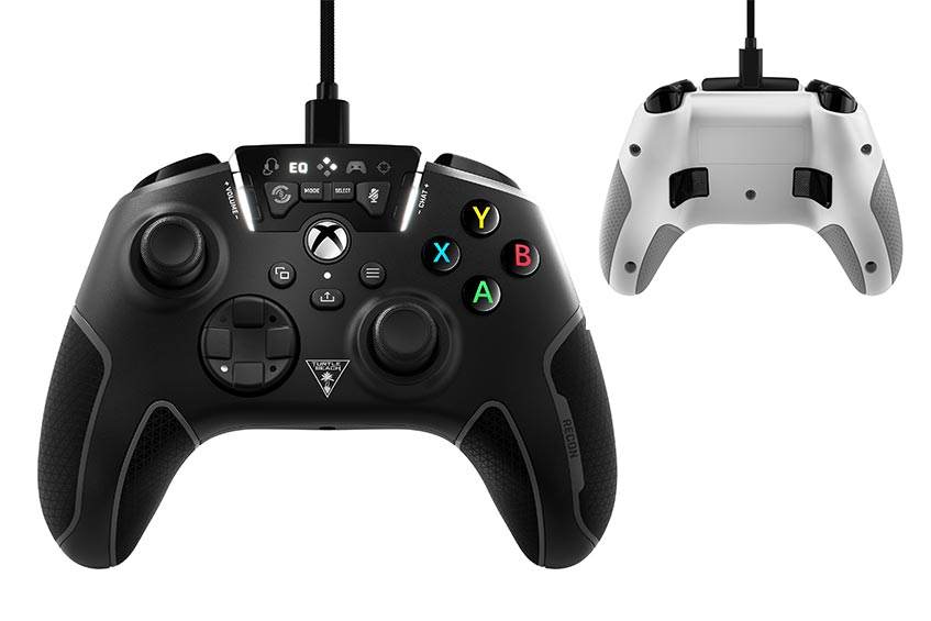 The Turtle Beach Xbox Recon game controller in black and white front and back view
