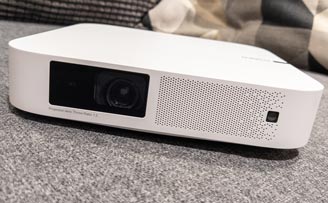 XGIMI Elfin review: An affordable 1080p portable smart projector