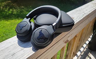 JBL/Under Armour Project Rock Over-Ear Training Headphones