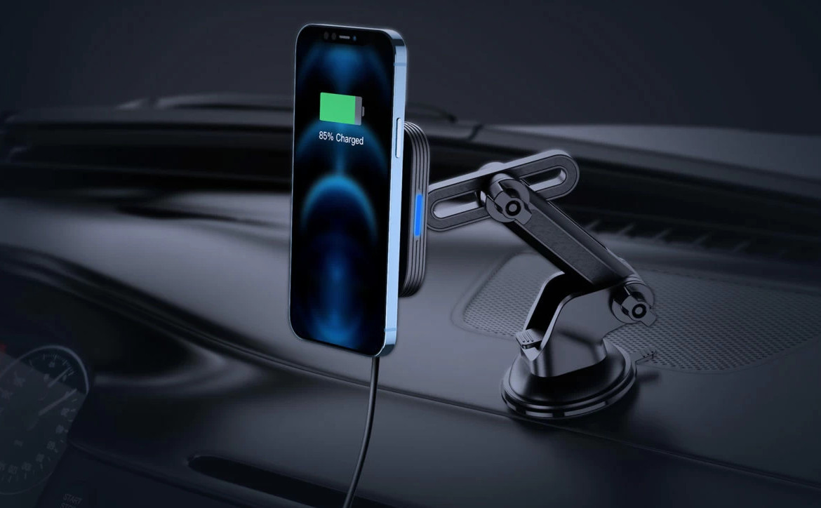ESR HaloLock Magnetic Magsafe Wireless Car Charger Dock for iPhone
