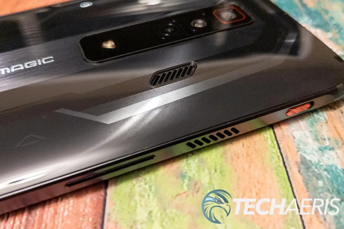 The fan vents on the back and left edge of the REDMAGIC 7 gaming smartphone