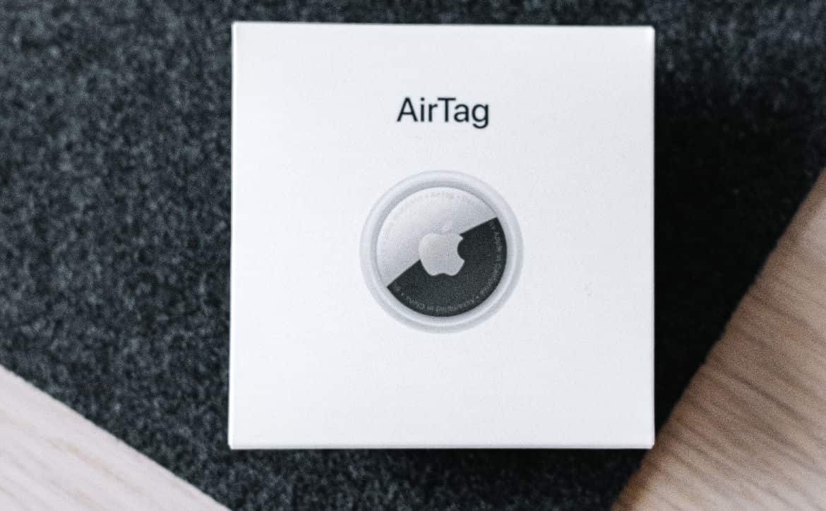 Apple AirTag-min