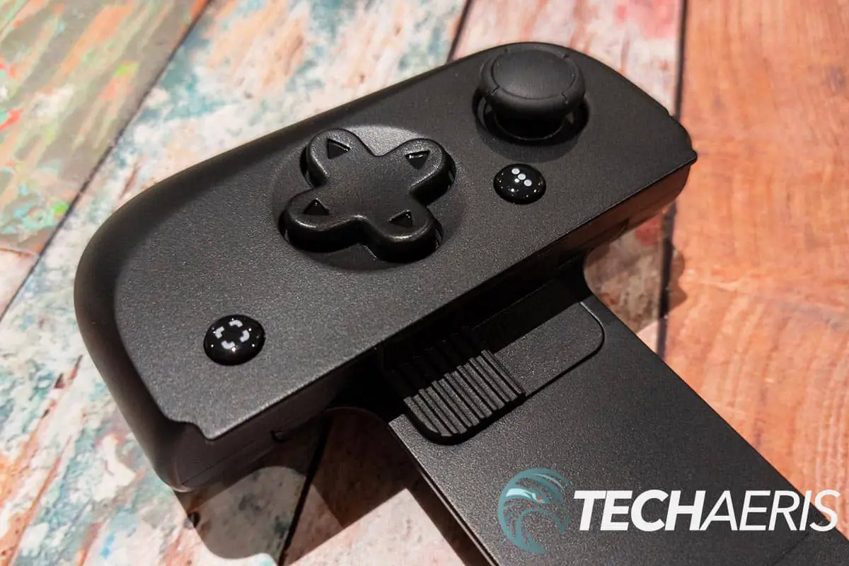 Review: Razer Kishi V2 Universal Gaming Controller for Android - Games  Middle East and Africa