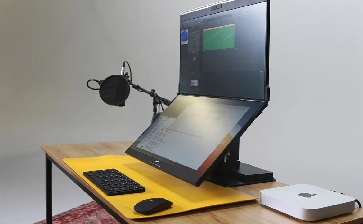 The Geminos stacked dual-screen monitor