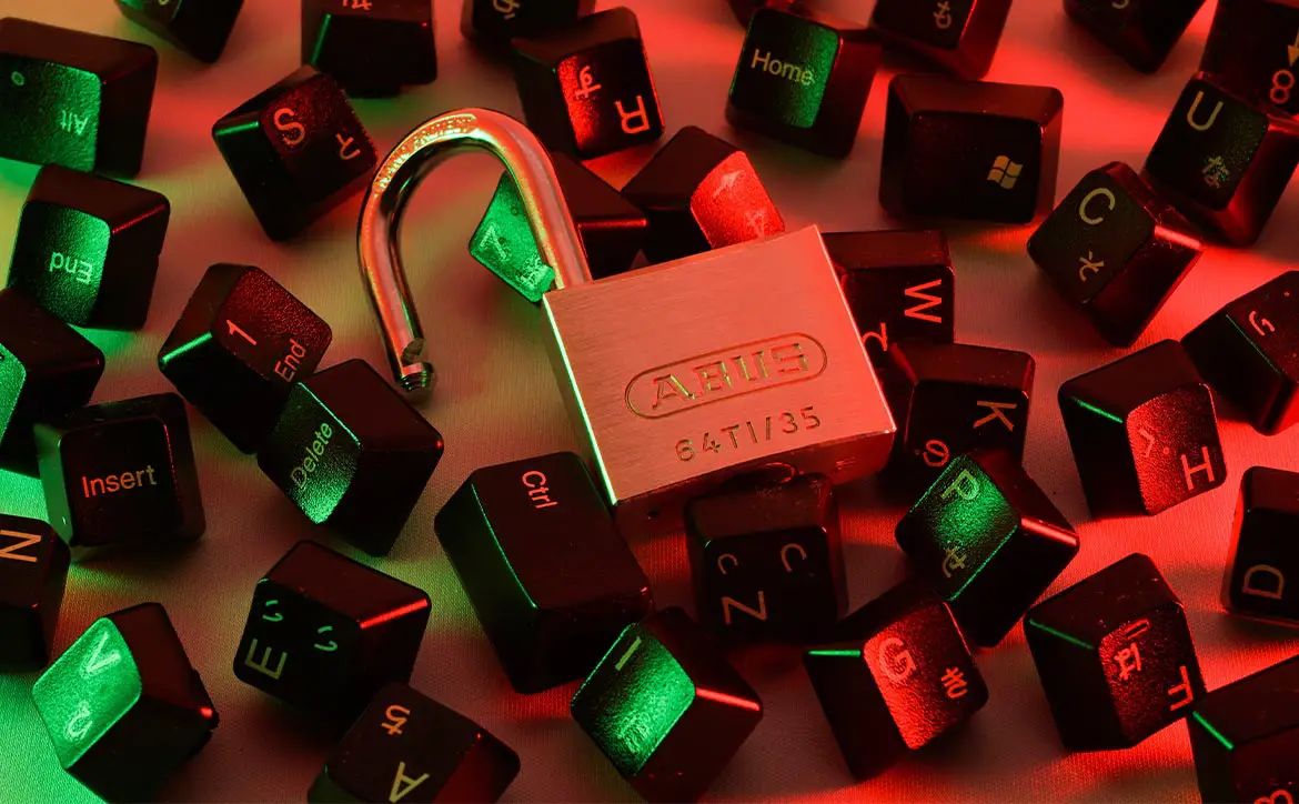 secure-computer-lock-keycaps-hero