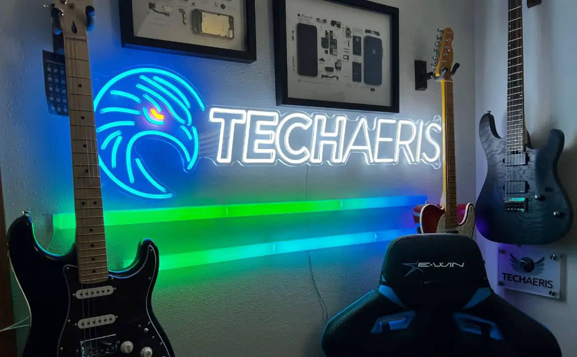 Make Neon Sign Techaeris Featured Image-min
