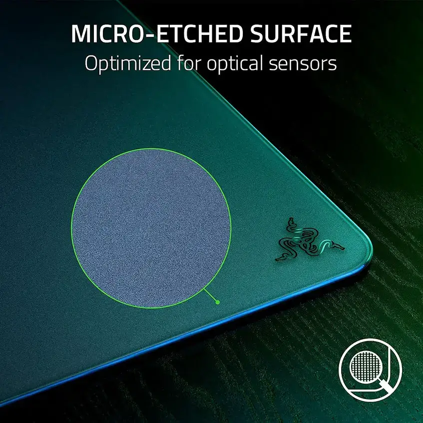 Alas mouse kaca tempered Razer Atlas memiliki permukaan tergores mikro yang dioptimalkan untuk sensor optik
