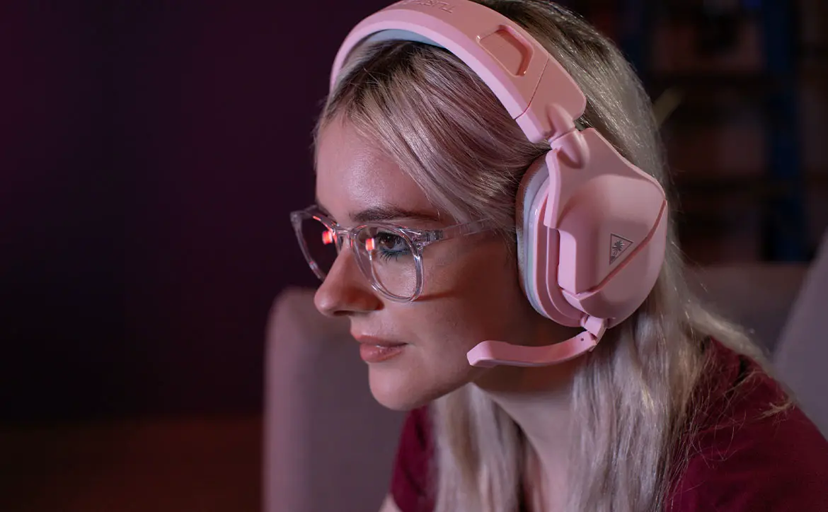 The Turtle Beach Stealth 600 Gen 2 Max Xbox gaming headset in pink