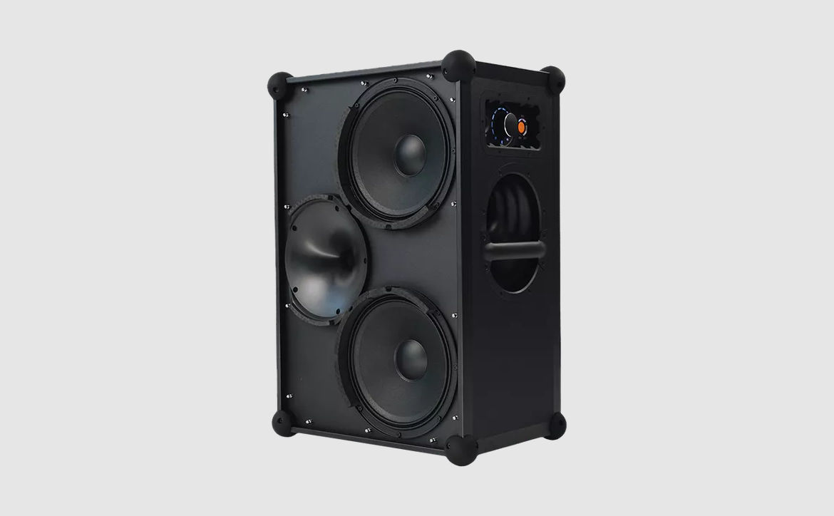 The SOUNDBOKS 4 party speaker wants to blow your party up with sound