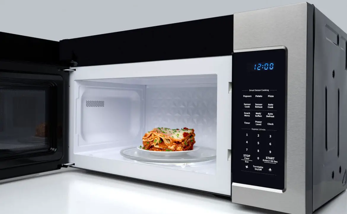 Hisense HMVZ173SS microwave review: Strong performance but needs a larger turntable